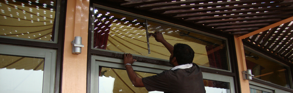 External Glass Cleaning 
